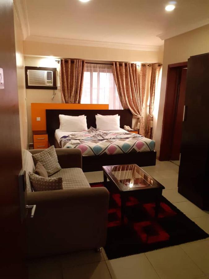 Alluring View Hotel - Toyin Sreet Ikeja Eksteriør bilde