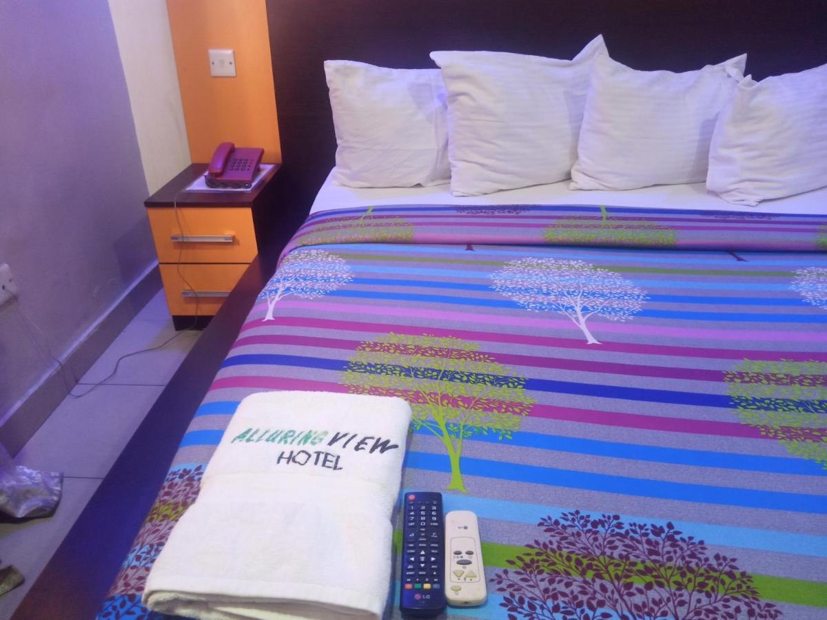 Alluring View Hotel - Toyin Sreet Ikeja Eksteriør bilde