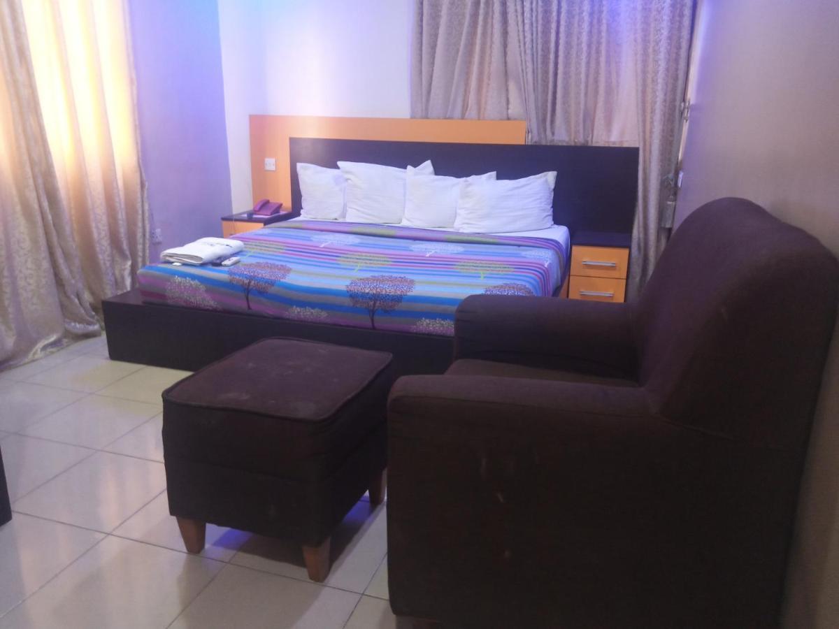 Alluring View Hotel - Toyin Sreet Ikeja Eksteriør bilde